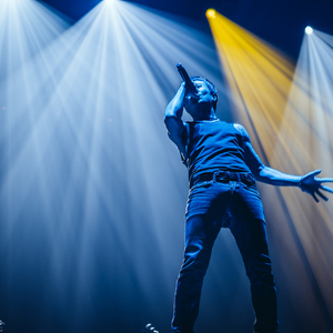 看看靠逼的毛片贷款容易
